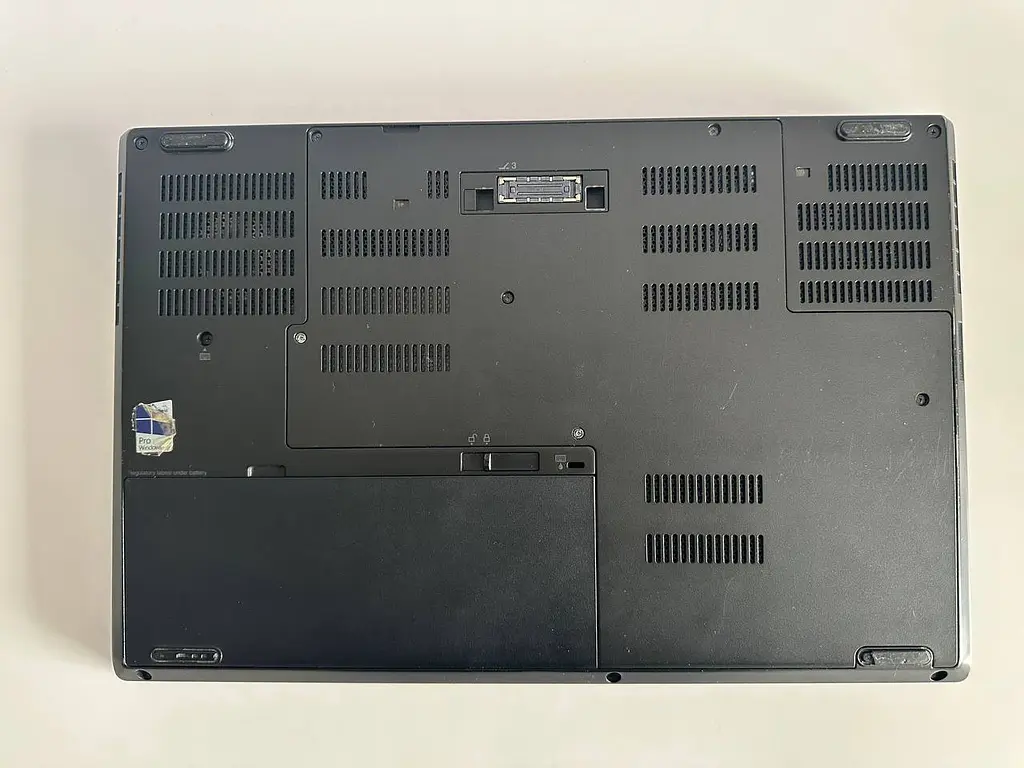 Ноутбук Lenovo Thinkpad P50 15.6" (i7-6820HQ / 16GB / SSD 240GB / Quadro M2000M 4GB / 1920x1080 IPS) Refurbished - фото 9