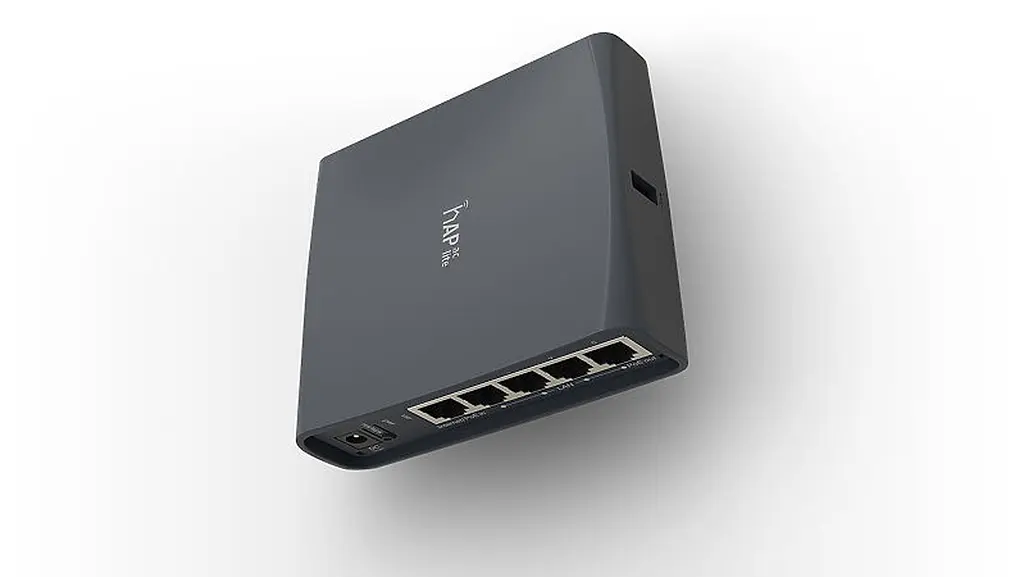 Маршрутизатор Mikrotik RB952UI-5AC2ND-TC, hAP ac lite tower, PoE, 2.4GHz b/g/n, 5GHz a/n/ac - фото 6