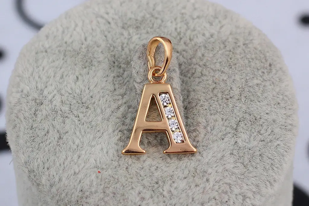 Кулон Xuping Jewelry літера А 1,5 см золотистий