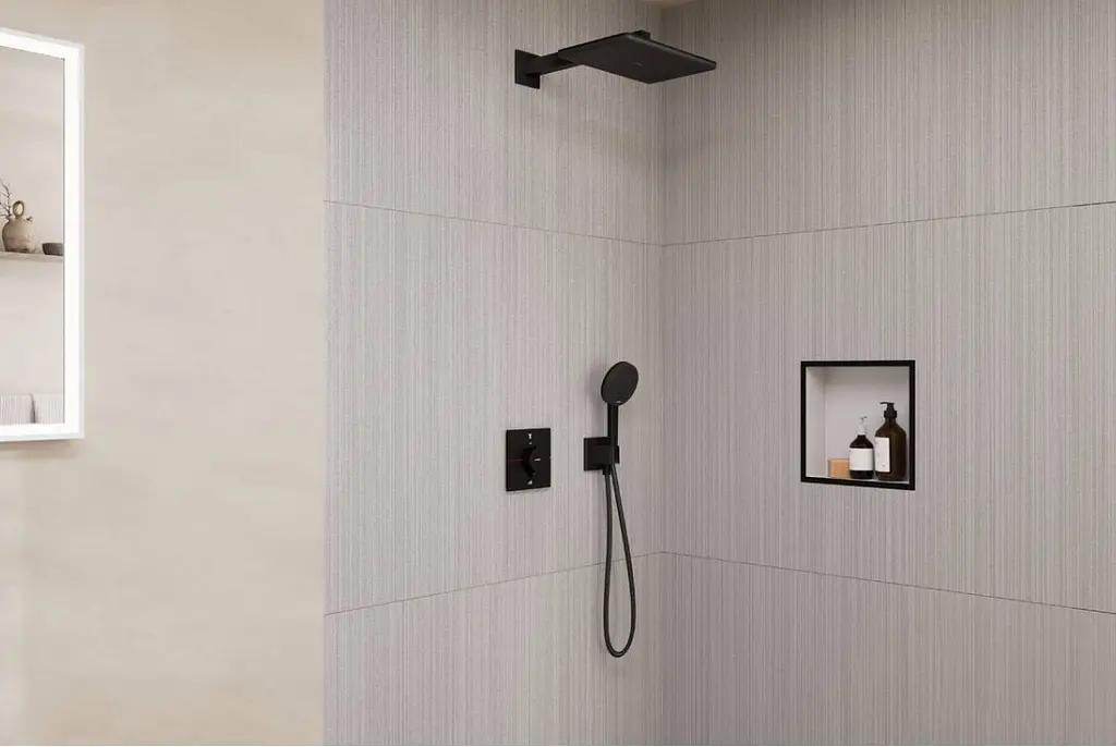 Душова система з термостатом Hansgrohe Raindance Alive Q 210x340 1jet matt black 24620670 - фото 2