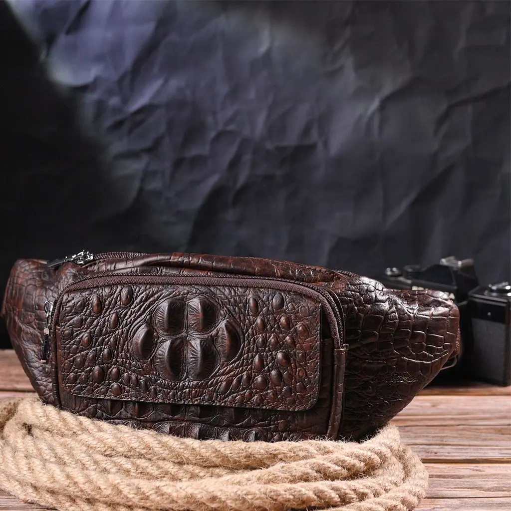 Модна поясна сумка з натуральної шкіри з фактурою під крокодила 21298 Vintage коричнева - фото 7