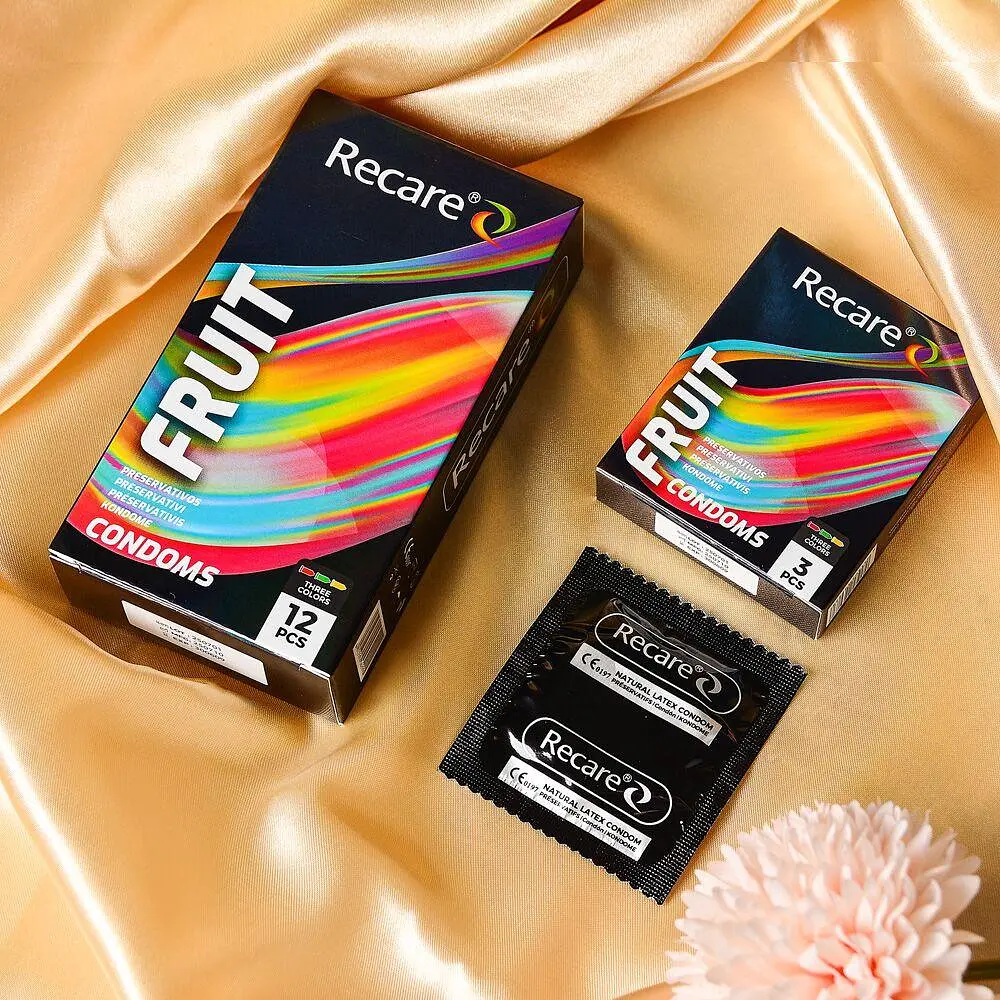 Презервативи Holographic Recare Fruit Flavour Condoms 12 шт, аромати: м'ята, банан, полуниця - фото 5