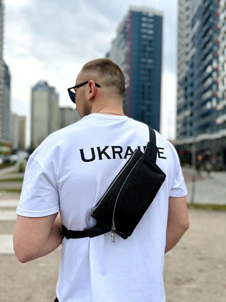 Сумка бананка чоловіча шкіряна поясна крос-боді чорна 54928 - фото 10