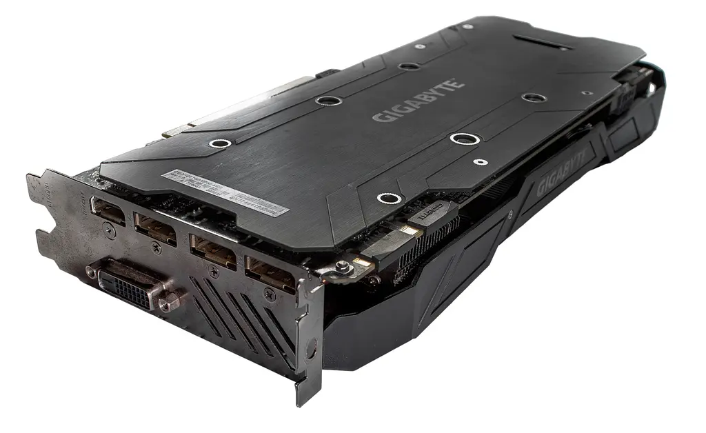 Відеокарта GeForce GTX 1070 Ti 8GB Gigabyte Gaming (GV-N107TGAMING-8GD) Б/В - фото 4