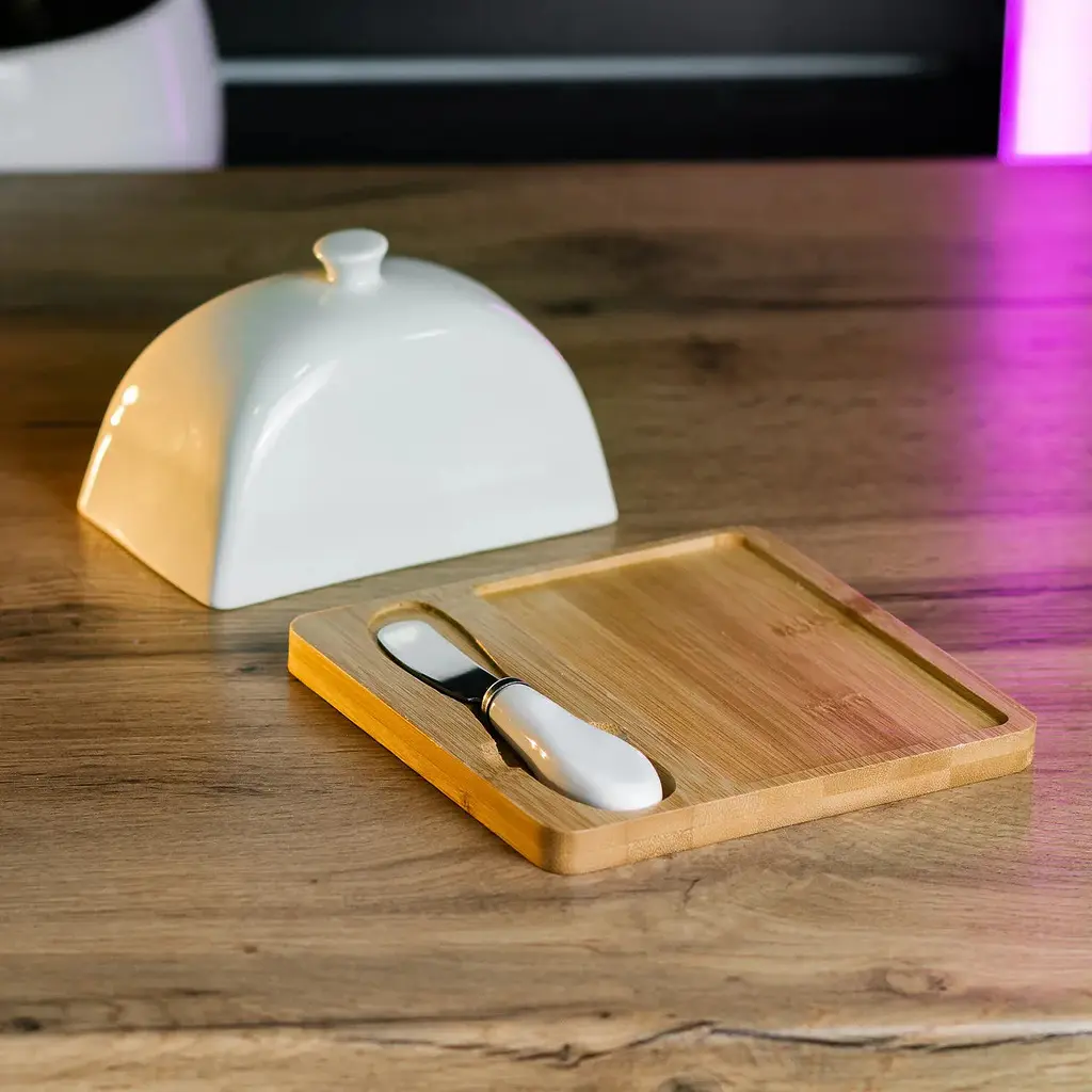 Масленка Yiwu фарфоровая 15х15х9 см с ножом и бамбуковой подставкой HP1255 - фото 7