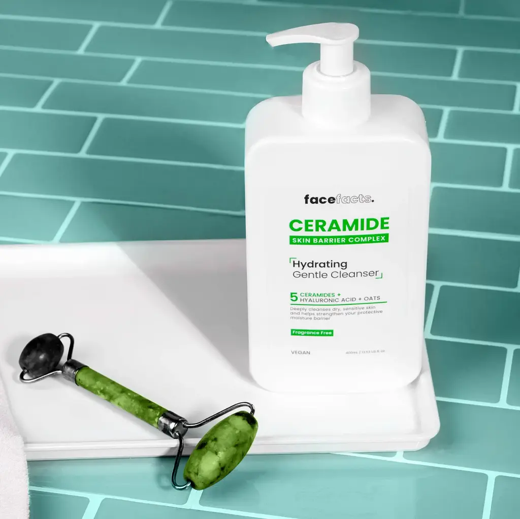 Зволожуючий засіб з керамідами для очищення шкіри обличчя Face Facts Ceramide Skin Barrier Complex Hydrating Gentle Cleanser 200 мл - фото 3