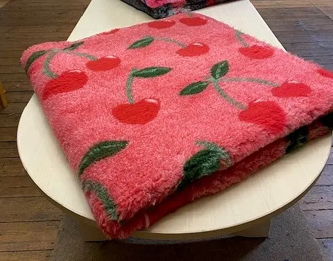 Килимок для собак Vetbed Cherry Pattern 160х100 см - фото 5