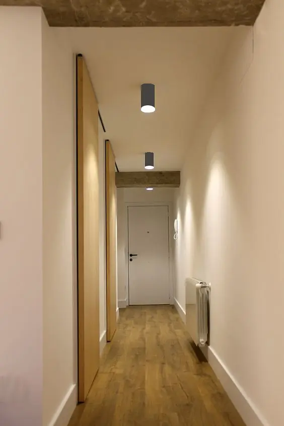 Подсветка тубус Brille накладная AL-96/1 GU10 BK/CH IP20 MR16 26-840 - фото 4