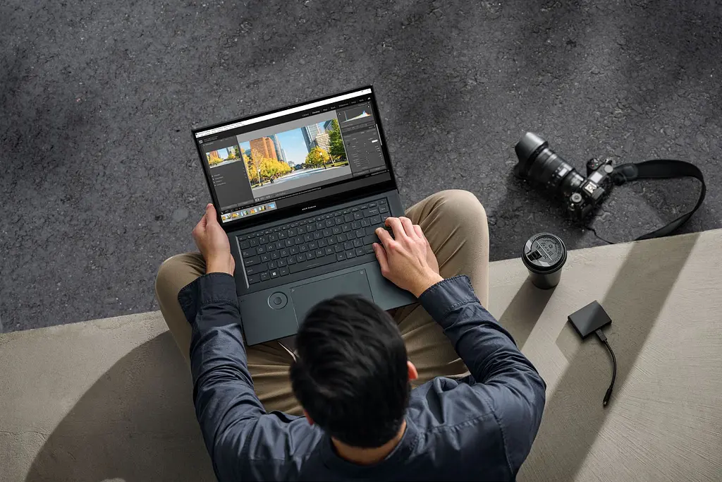 Ноутбук ASUS Zenbook Pro 16X UX7602ZM-ME164 16 4K OLED/Intel i9-12900H/32/1024F/NVD3060-6/noOS/Black (90NB0WU1-M00900) - фото 4
