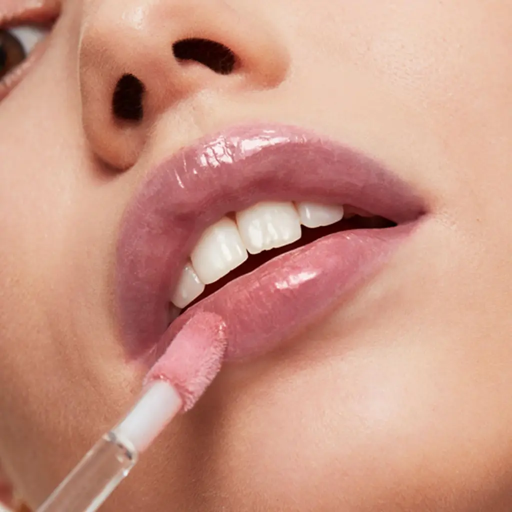 Блеск для губ Revlon Super Lustrous Lipgloss тон 306 (Taupe Luster) 3.8 мл (543308) - фото 3