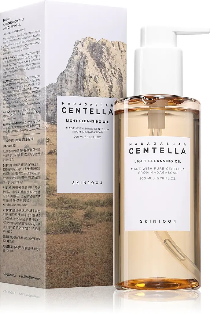 Легка очищувальна олія з екстрактом центелли азіатської 200 мл SKIN1004 Madagascar Centella Light Cleansing Oil - фото 2
