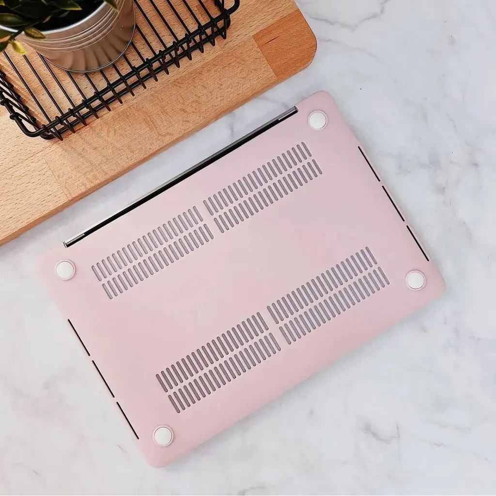 Пластикова накладка (верх та низ) HardShell Matte Case для Apple MacBook Neo 13'' A3404 2026 Pink Sand [169336] - фото 3