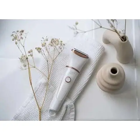 Электрическая женская бритва Adler AD 2941 с двумя насадками для сухого и влажного бритья - фото 9