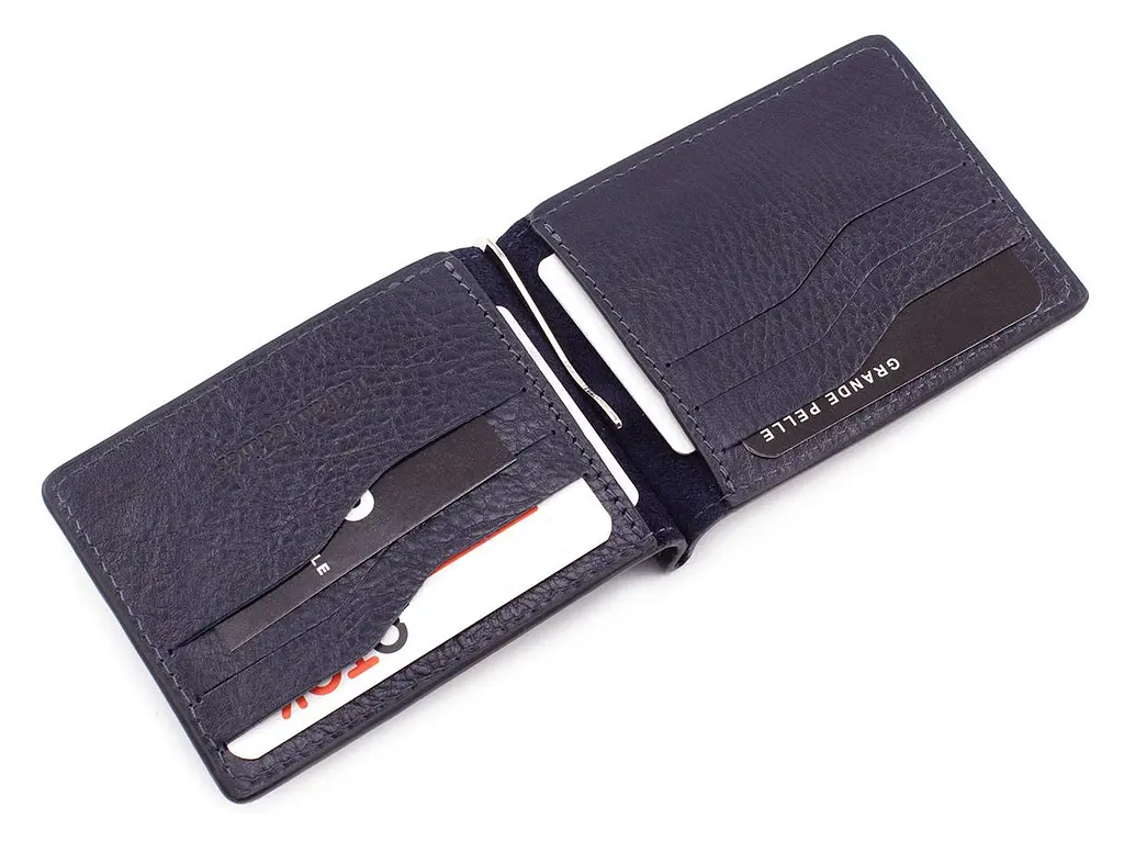 Стильный мужской зажим для денег из кожи GRANDE PELLE 12х8х1 см acs0024462 - фото 4