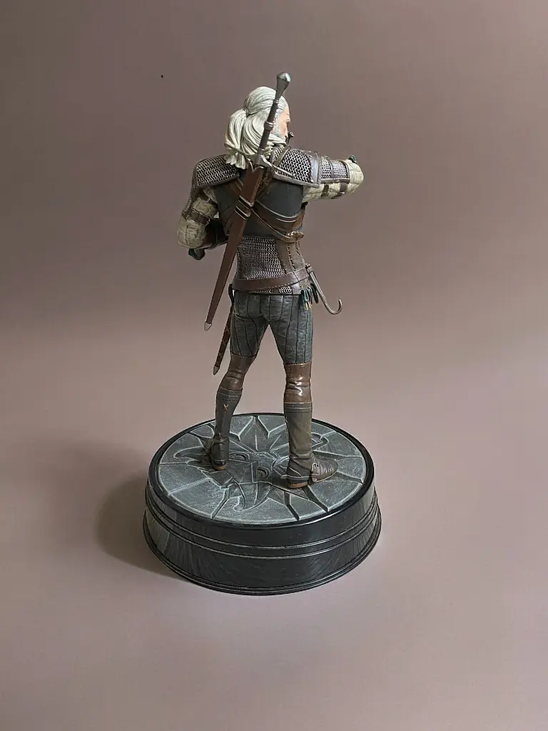 Сувенирная фигурка The Witcher: Wild Hunt, коллекционная фигурка по вселенной Ведьмак Геральд - фото 3