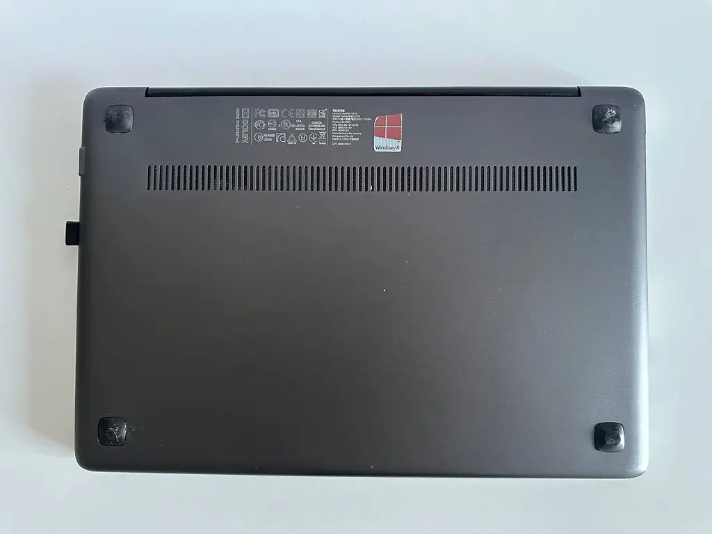 Ноутбук Lenovo IdeaPad U410 14" (i7-3537U / 8GB / SSD 128GB / GeForce 710M 2GB) б/в - фото 9