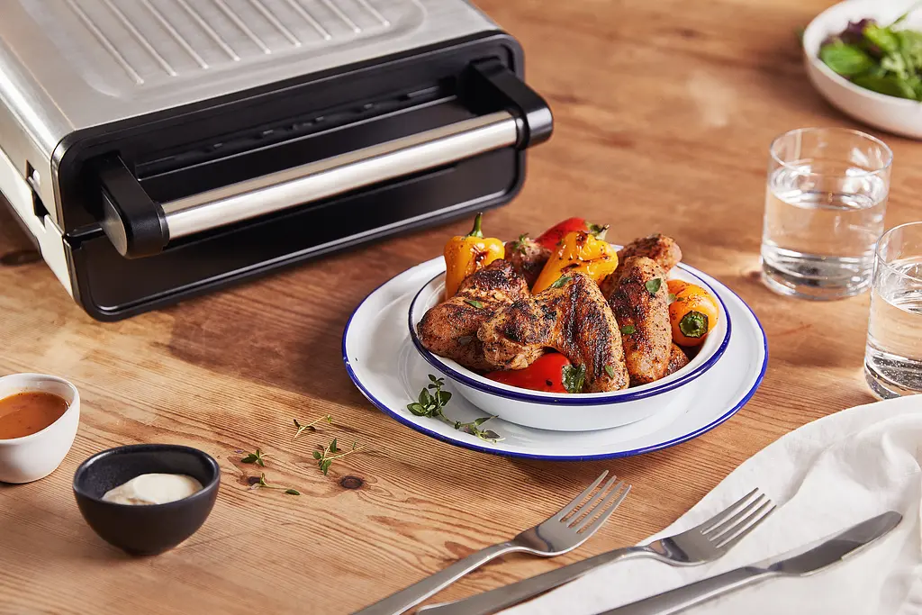 Гриль George Foreman 28000-56 Smokeless Grill 1575 Вт антипригарное покрытие белый/сталь (28000-56) - фото 11
