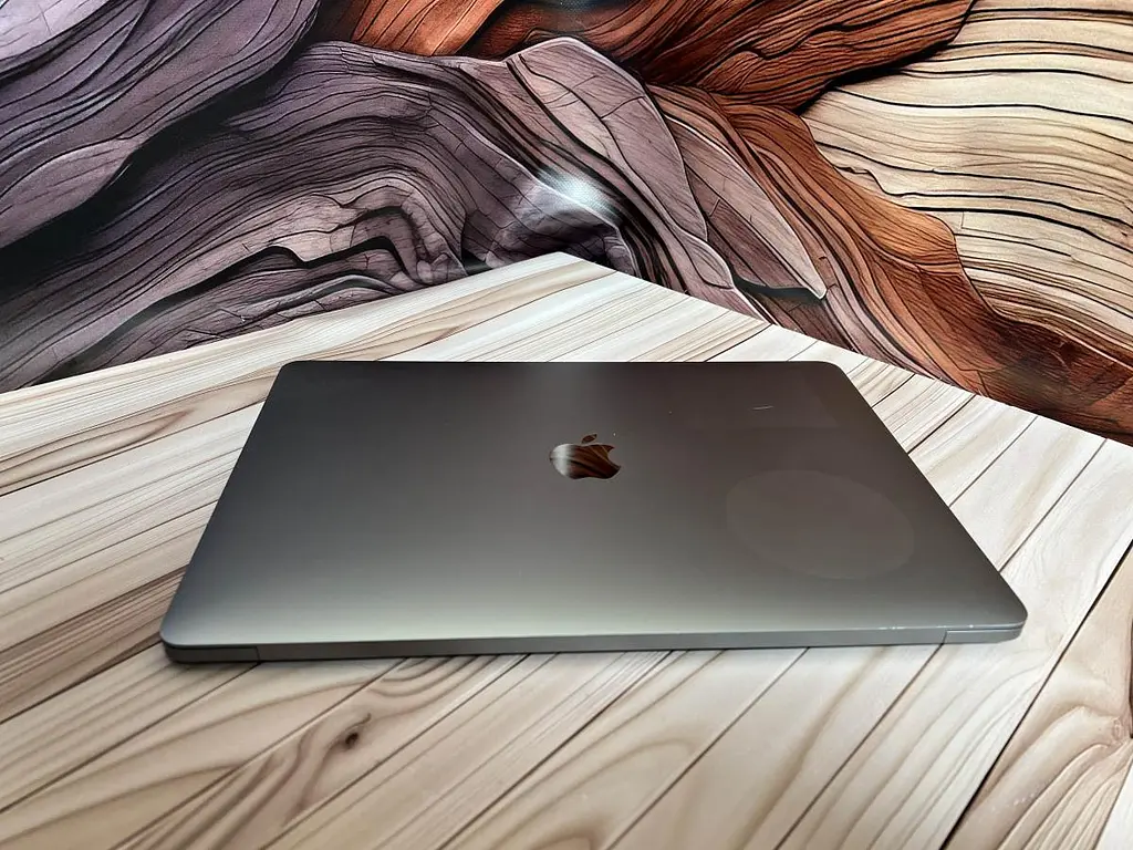 Ноутбук Apple MacBook Pro 13" 2017 A1708 i5-7360U/8/256 (C02VNDFYHV29) Б/в - фото 8