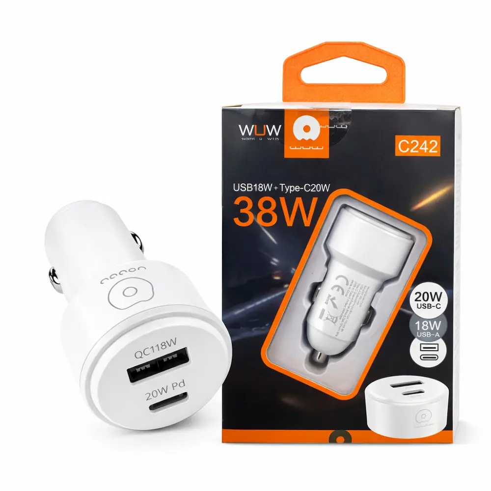 Автомобільний зарядний пристрій WUW-C242 PD20W+ QC18W Чорний - фото 2