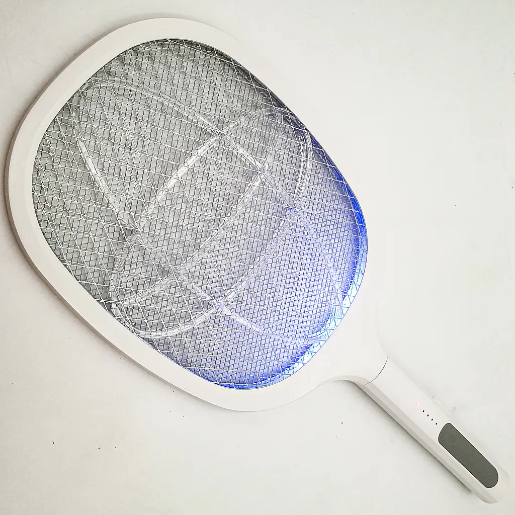 Мухобійка акумуляторна електрична ракетка знищувач комах UKC Electric Mosquito Swatter білий - фото 8