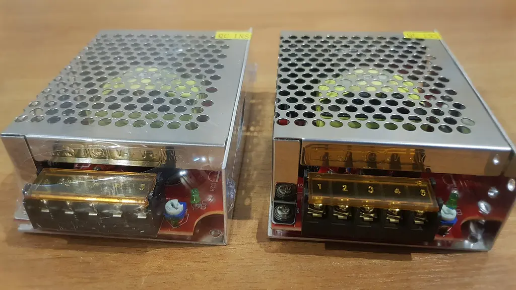 Блок живлення адаптер перфорований 12В 10А 120Вт 12V 10 A метал - фото 13