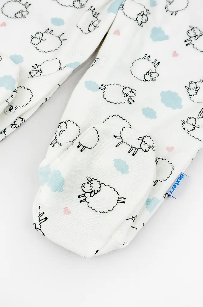Сліп дитячий інтерлок Cute Lambs на кнопках із закритими ніжками - фото 4