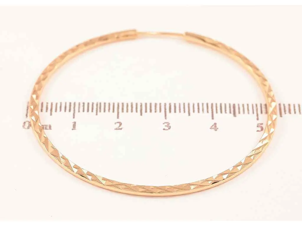 Сережки Xuping Позолота 18K кільця конго "Декоративний візерунок" ø 5.3см 270621 - фото 2