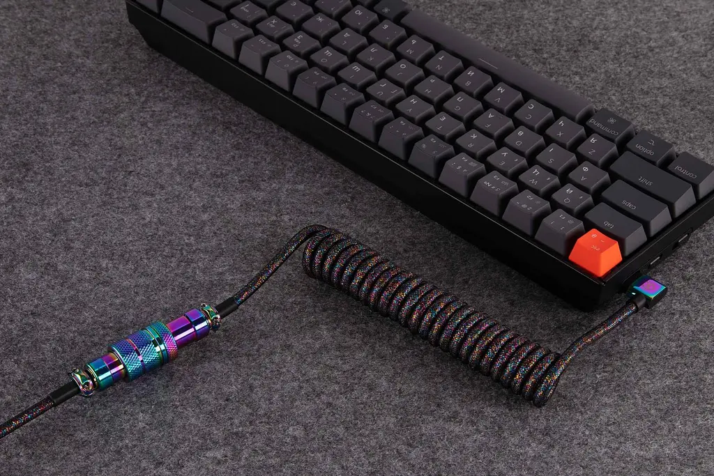 Кабель Keychron USB-A/USB-C > USB-C заряджання/синхронізації, 1.08м, Type-C, Premium Coiled Aviator, чорний - фото 5