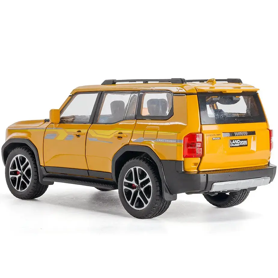 Колекційна металева модель автомобіля АвтоЕксперт Toyota Land Cruiser Prado J250 з інерцією, світлом та звуком 1:24  - фото 3