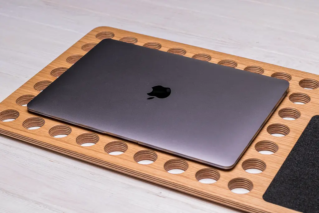 Тримач органайзеру для охолодження ноутбука ecoWalnut 565x290x16 мм - фото 6