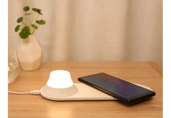 Бездротове зарядний пристрій Yeelight Wireless Charging Night Light (YLYD08YI) (YLYD04YI) - фото 4