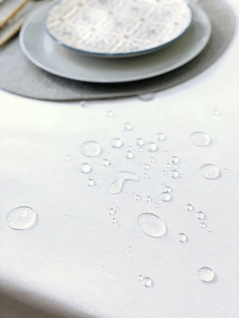 Скатертина Ecotton DUCK 170х200 см водовідштовхувальна білого кольору White 23127 (23127) - фото 2
