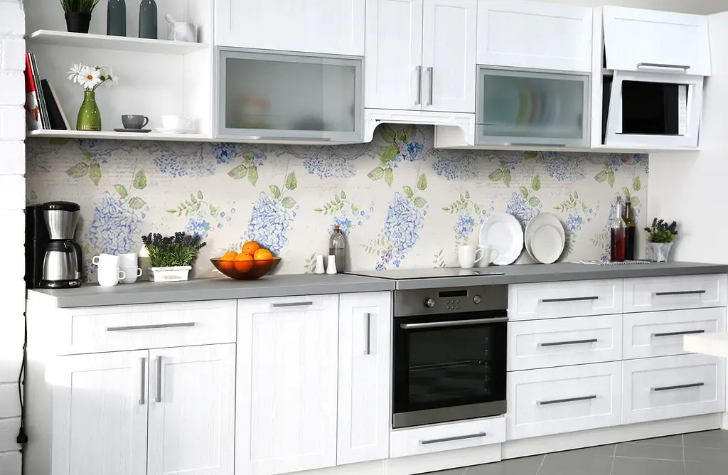 Вініловий кухонний фартух Блакитні пишні квіти наклейка для кухні ПВХ Прованс 60х300 см Happy Pocket Z181641 - фото 6