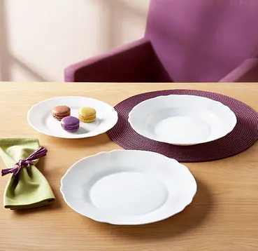 Тарілка обідня Luminarc Louis XV, 24 см (6503437) - фото 3