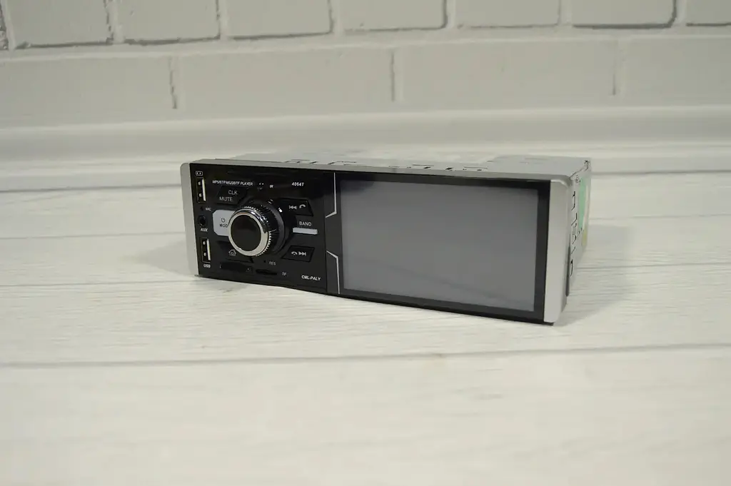 Автомагнітола сенсорна універсальна XPRO 4064T USB Bluetooth чорний (42098-4064_1024) - фото 4