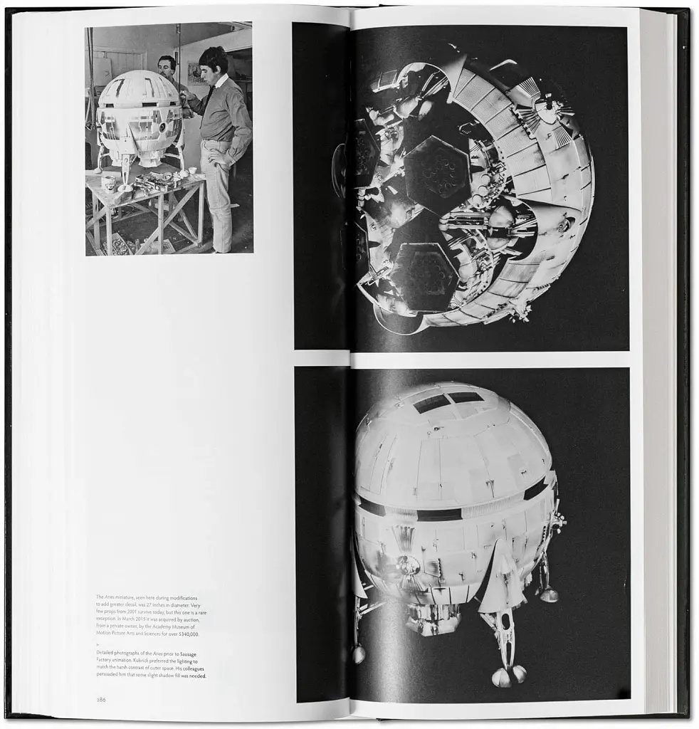 The Making of Stanley Kubrick's '2001. A Space Odyssey - П'єр Бізоні - фото 5