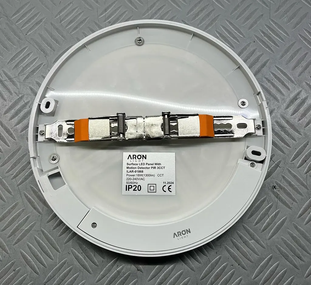 Стельовий світлодіодний світильник Aron light ST482 з датчиком руху 3cct - фото 4