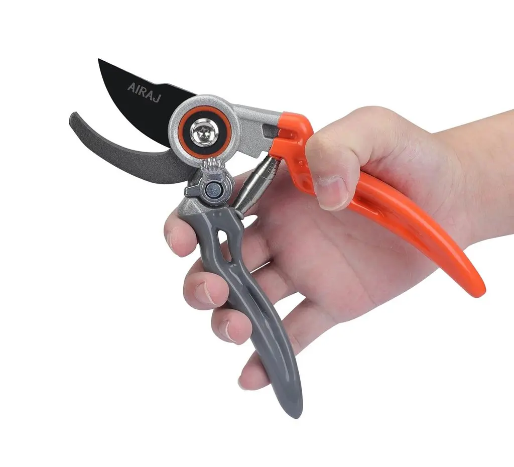 Садовый секатор Airaj 2107B профессиональный из нержавеющей стали 21.2 см - фото 4
