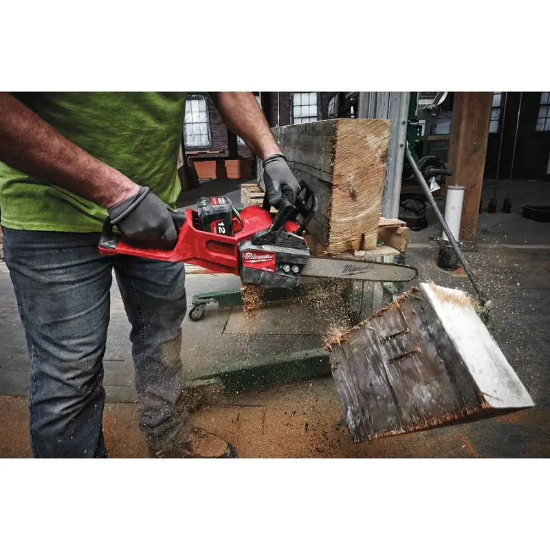 Пила ланцюгова акумуляторна безщіткова MILWAUKEE, M18FCHS-0, шина 40см (каркас, чохол, ланцюг, мастило для ланцюга 75мл, картонн - фото 7