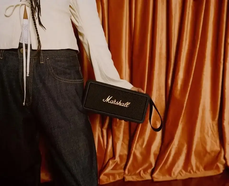 Портативные колонки Marshall Middleton Black and Brass (1006034) - фото 10