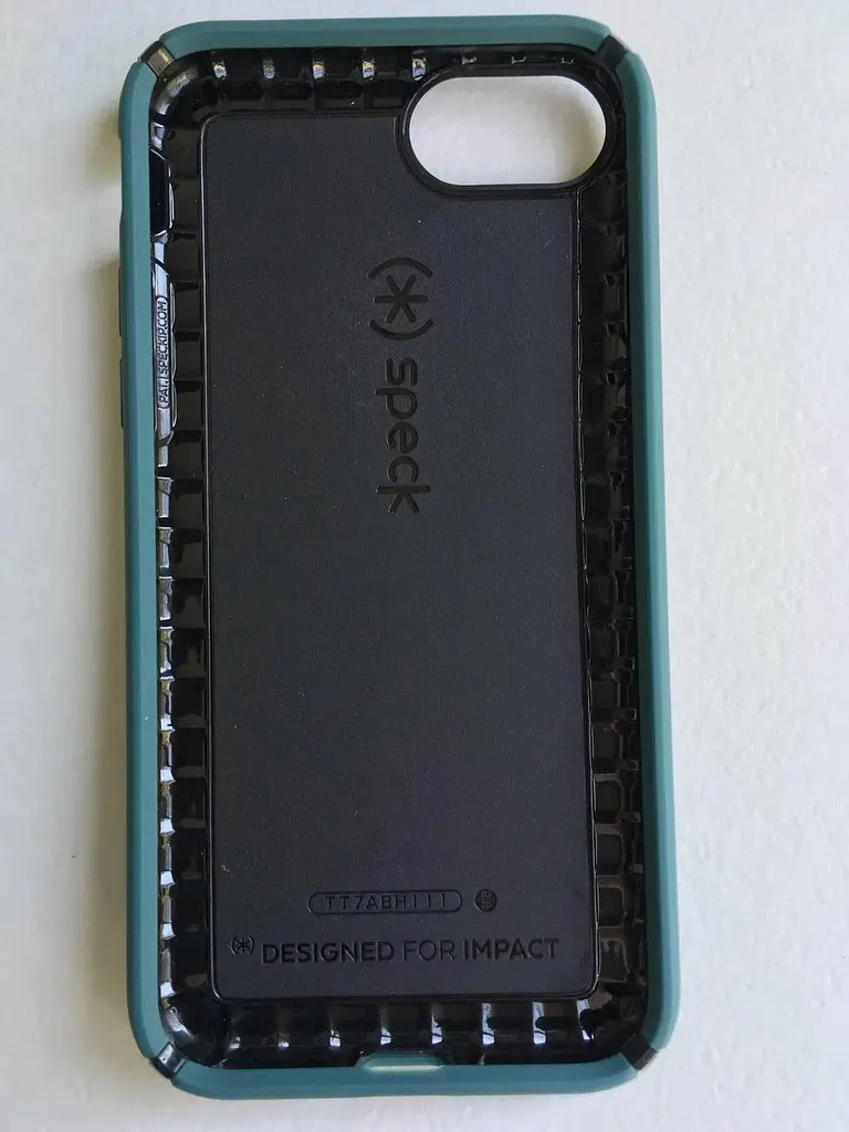 Чохол протиударний Speck Presidio2 Pro для iPhone 7 iPhone 8 iPhone 2020 iPhone SE 2022 iPhone SE 2 Green (136209-9145) - фото 5