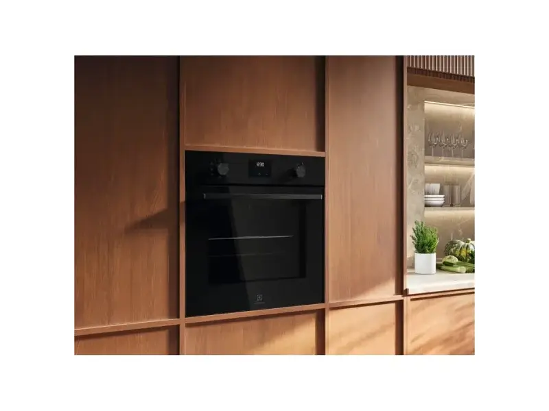 Духовка електрична Electrolux LOFGF00BK - фото 3
