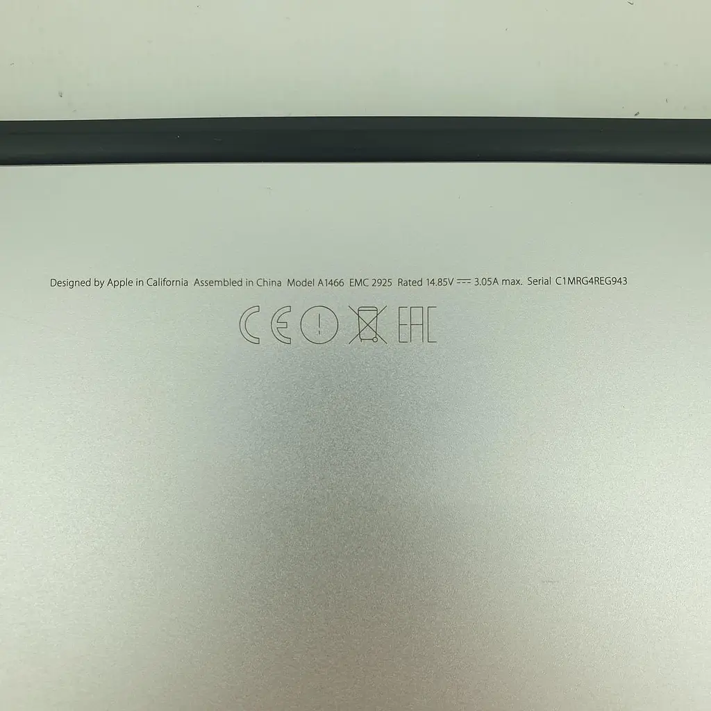 Ноутбук Apple MacBook Air 7,2 A1466 (C1MRG4REG943) (i5-5250U/8/128SSD) - Class A- - фото 5