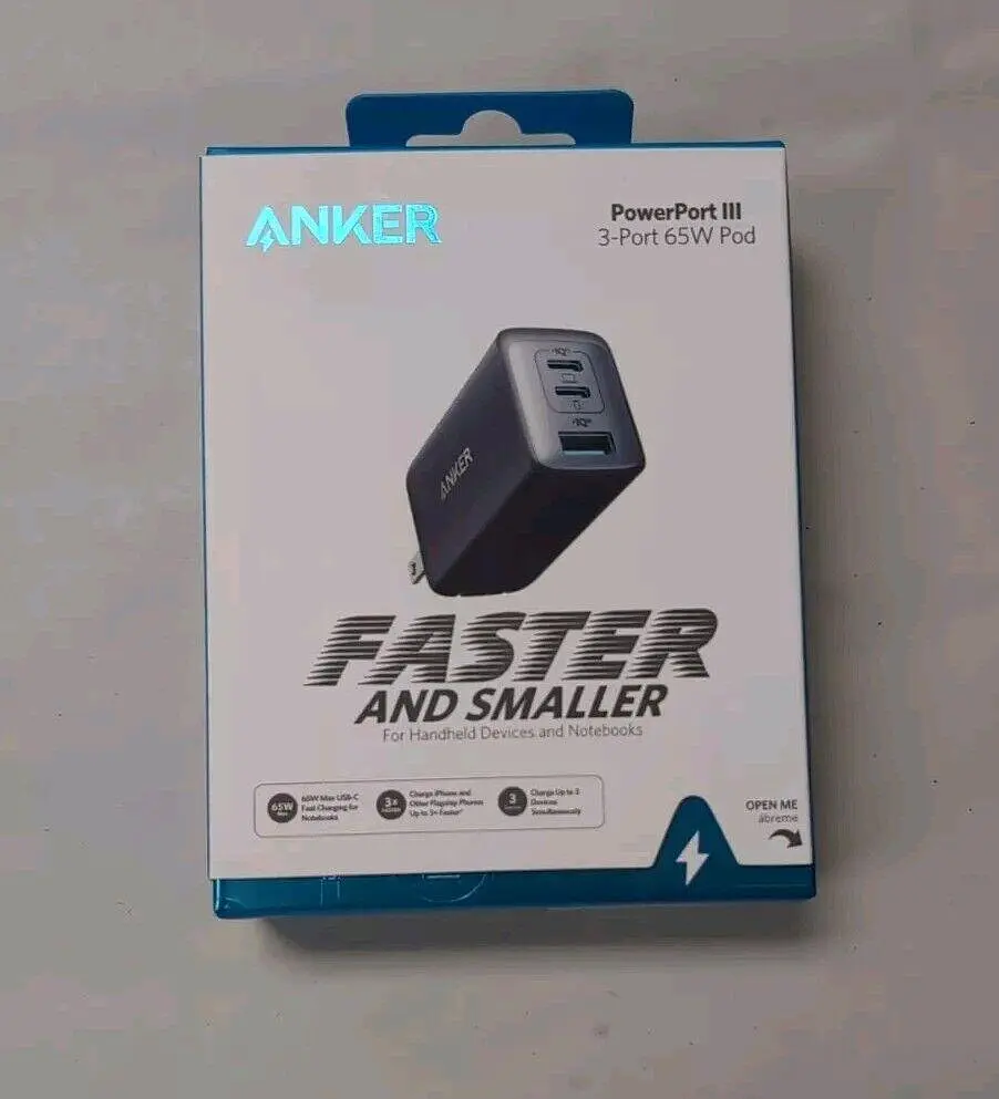 Зарядное устройство адаптер питания Anker 735 (PowerPort III) 65 W 3 выхода 2C+A (A2667) - фото 10