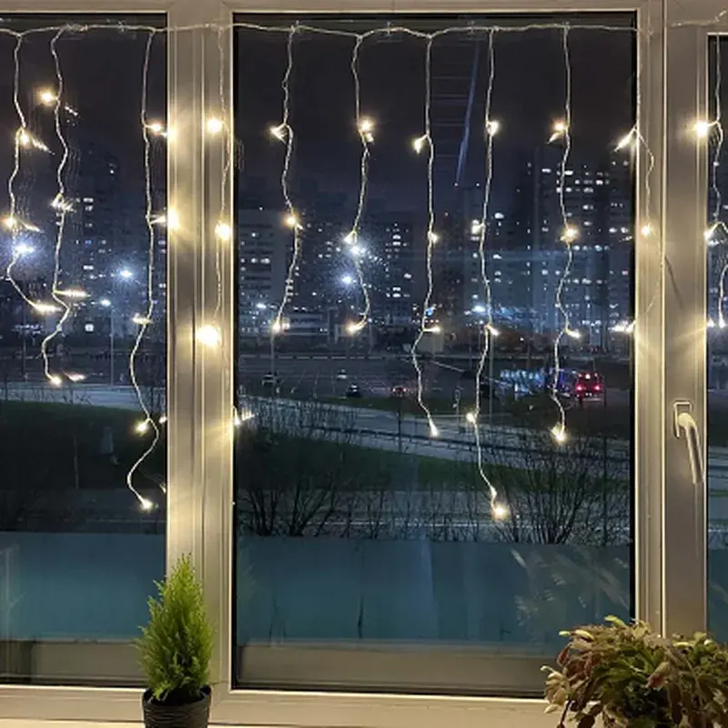 Гірлянда ColorWay Бахрома 3 м x 0.6 м 100 Led IP20 кольорова USB (CW-GF-100L36UMC) - фото 5