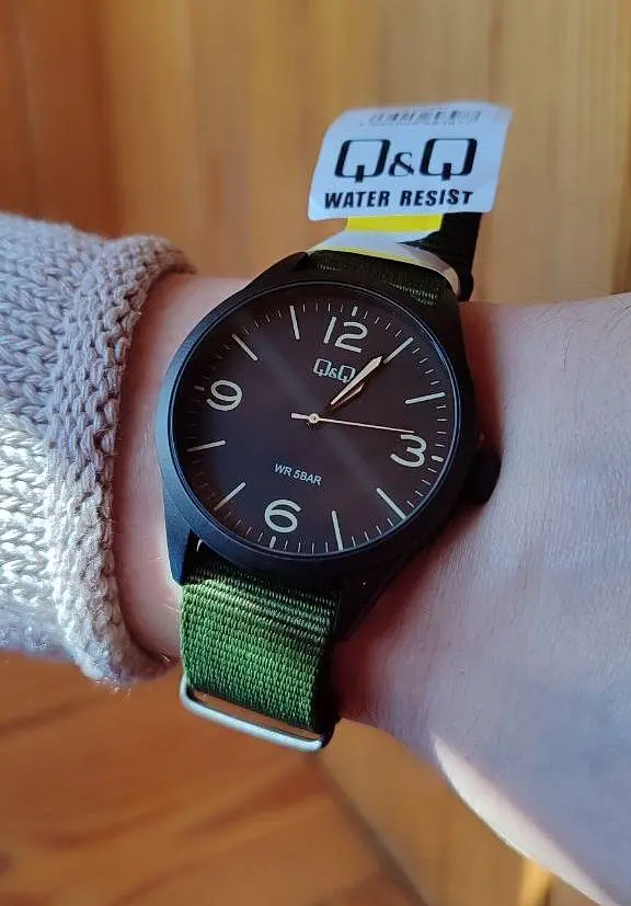 Годинник Q&Q Q77B-004PY - фото 2