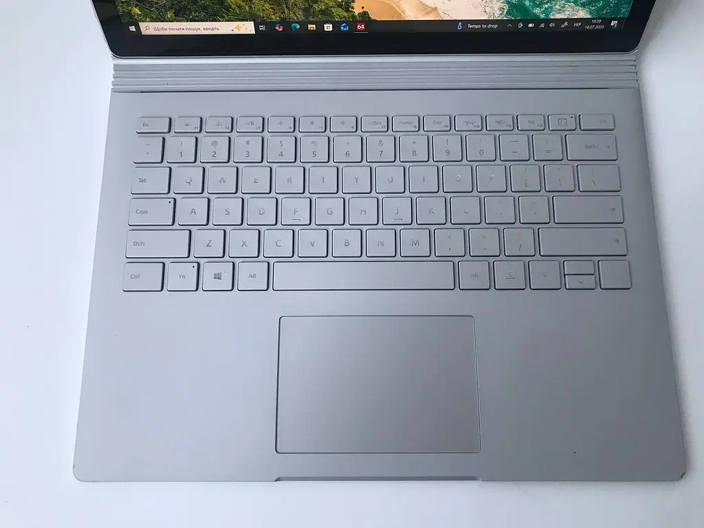 Ноутбук Microsoft Surface Book (i7-6600U / 16GB / SSD 512GB / GeForce 940M 1GB / 13.5" 3000x2000 IPS Touch) б/в - фото 3