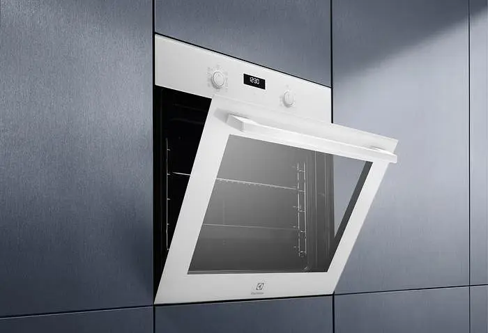 Духовка електрична Electrolux EOF5F50BV - фото 4