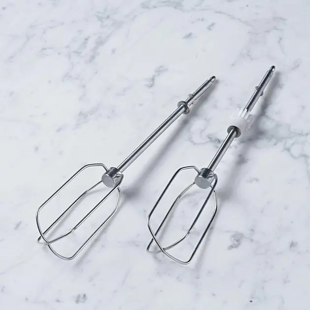 Міксер з чашею Electrolux ESM3300 білий - фото 2
