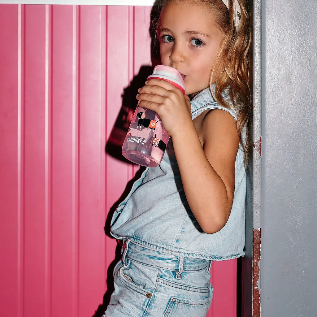 Пляшка для води тританова Kambukka Lagoon kids Diva Dogs 400 мл рожева (11-04056) - фото 5